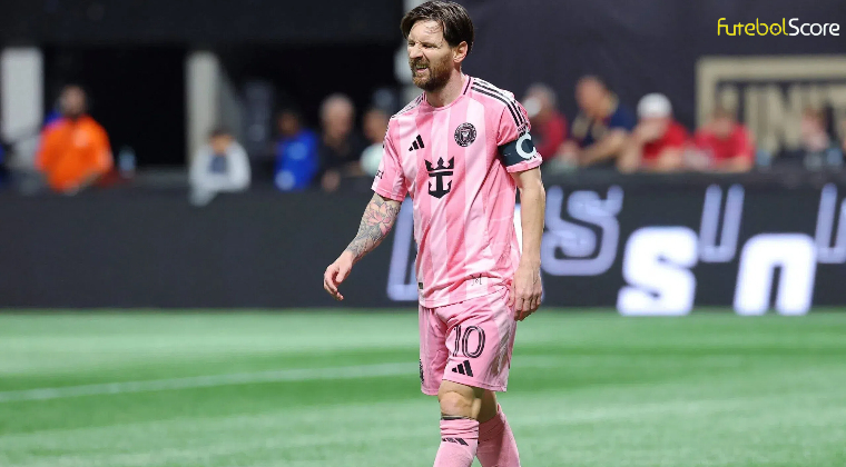 Messi sofre lesão e desfalca a Argentina nos jogos contra Brasil e Uruguai